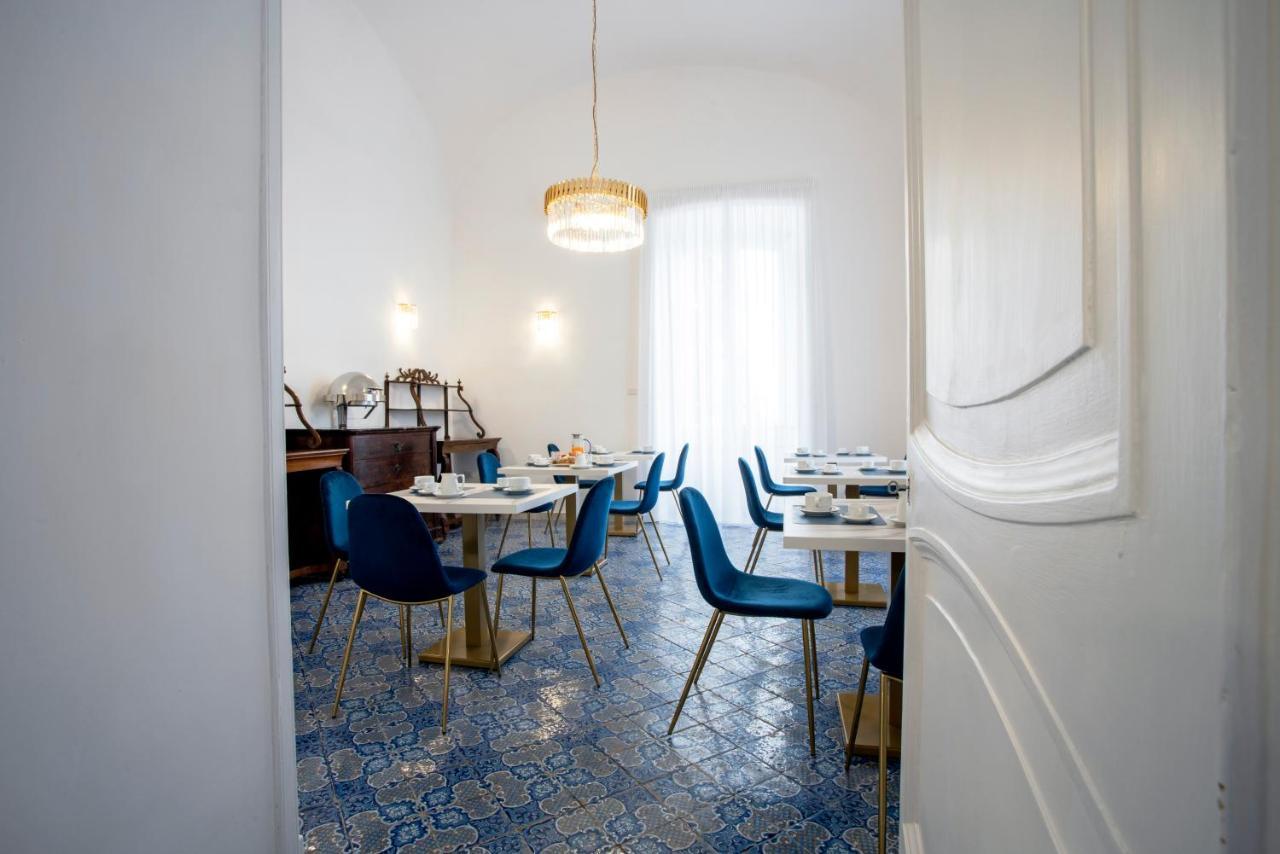 לינה וארוחת בוקר קסטלמרה די סטביה Relais Al Castello מראה חיצוני תמונה