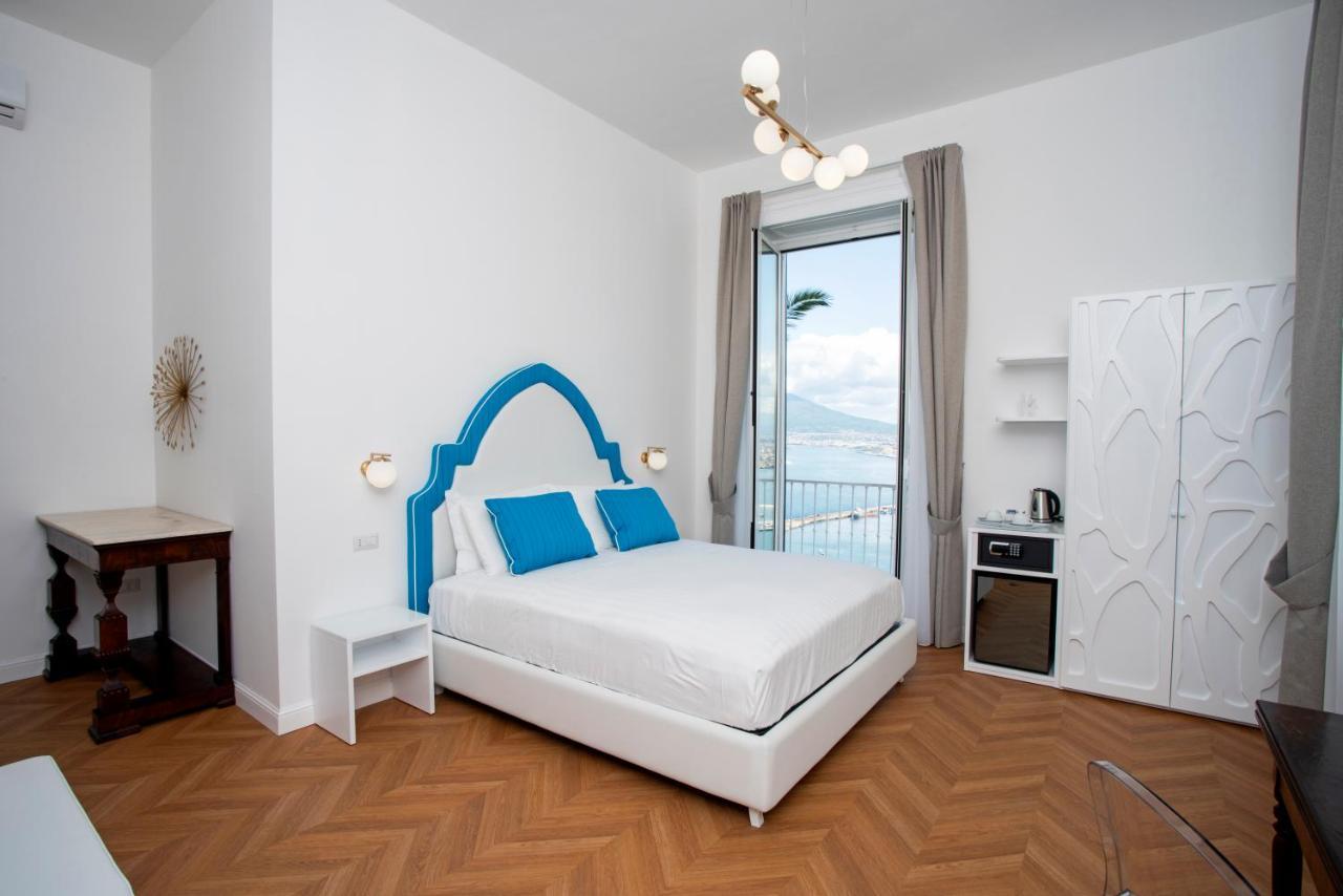 לינה וארוחת בוקר קסטלמרה די סטביה Relais Al Castello מראה חיצוני תמונה