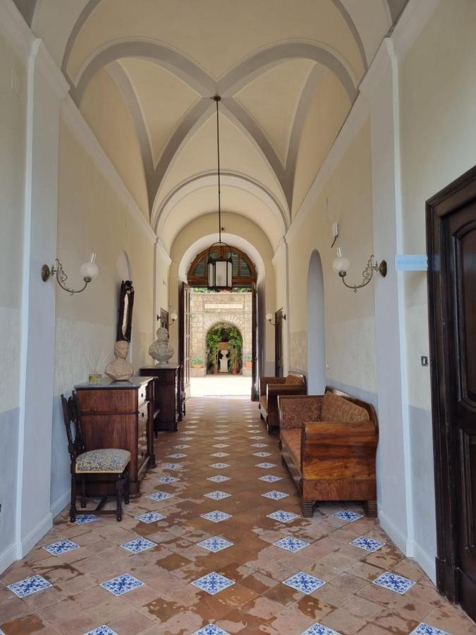 לינה וארוחת בוקר קסטלמרה די סטביה Relais Al Castello מראה חיצוני תמונה